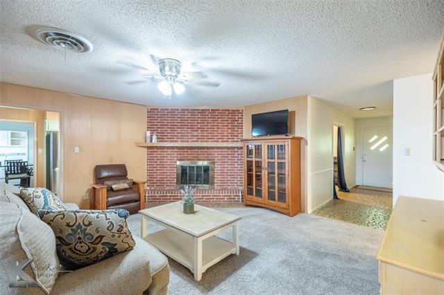 Building Photo - 1926 Richland Dr