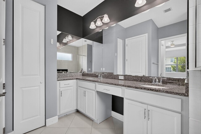 Building Photo - 16293 Melogold Dr