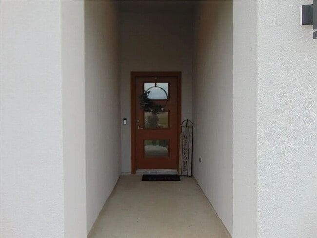 Building Photo - 2417 Mar Vis Ln