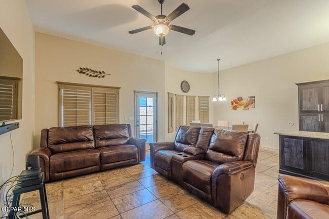 Building Photo - 13159 Wellington