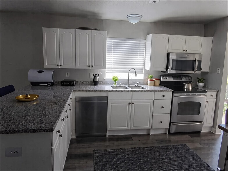 Building Photo - 1107 Beech St