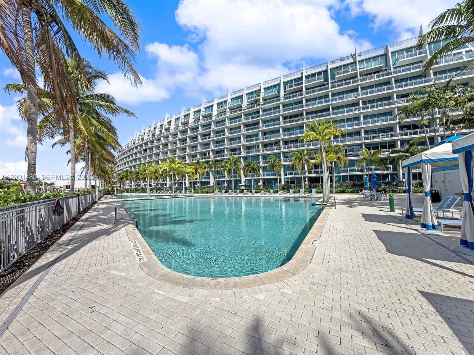 Building Photo - 2950 NE 188th St