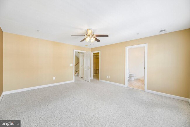 Building Photo - 7979 Vigne Ct