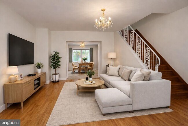 Building Photo - 2707 S 9th St