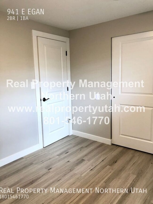 Building Photo - 941 E EGAN-