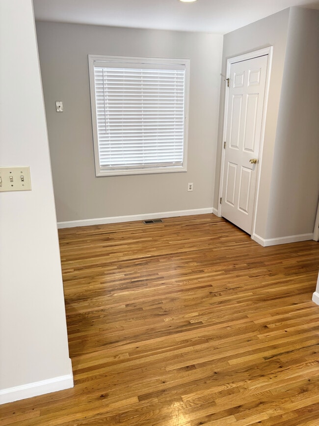 Bedroom - 12 Jersey St