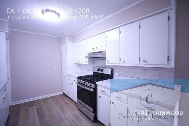 Building Photo - 5401 Johnwood-