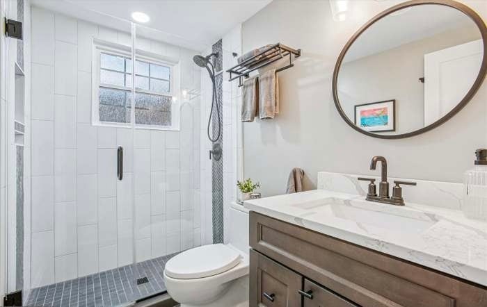 Building Photo - 654 S Lincoln St