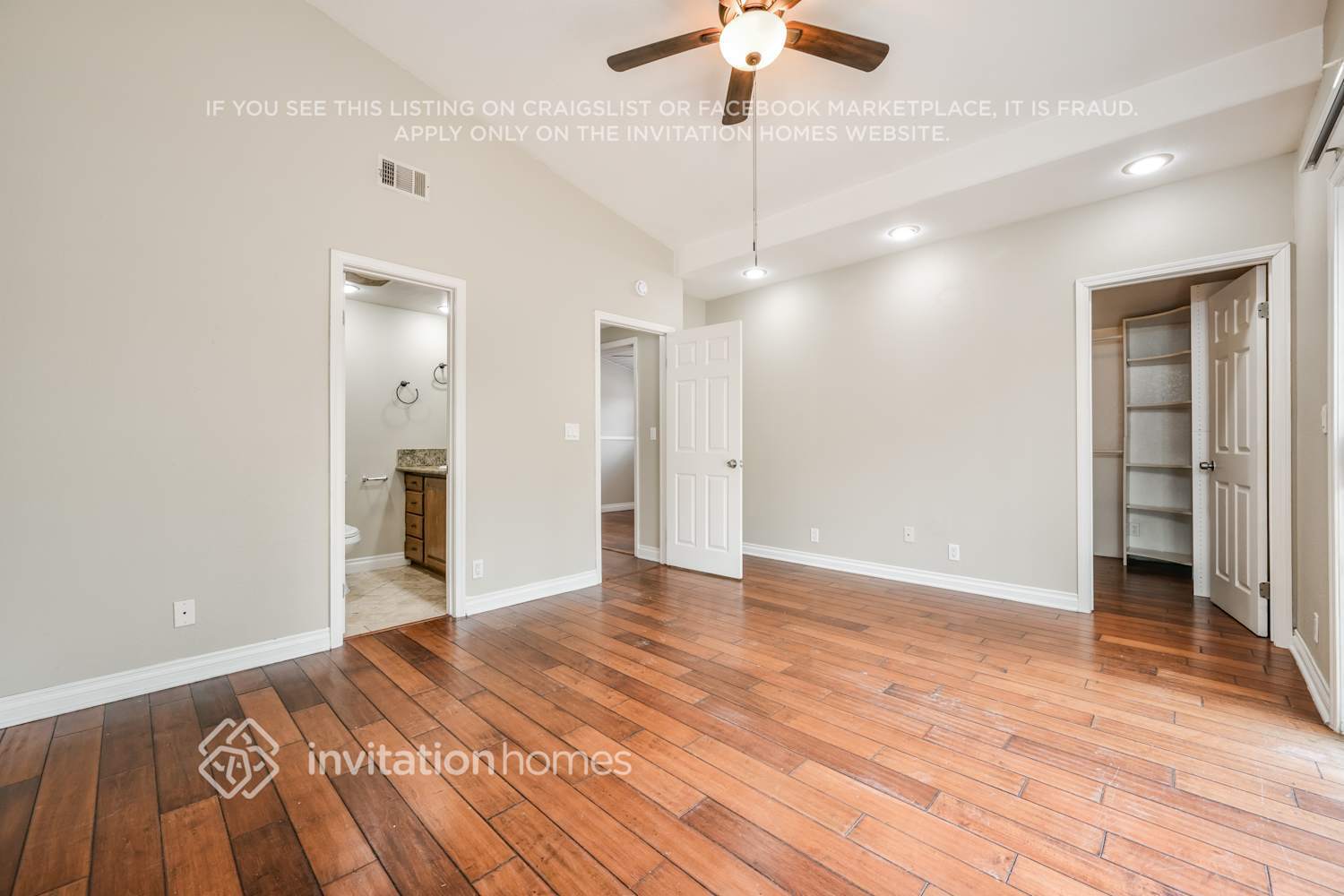 Building Photo - 548 Galsworthy St