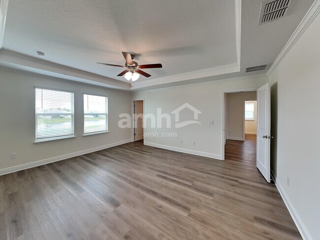 Building Photo - 1045 Heavenly Dr