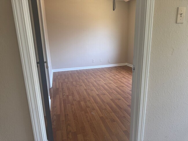 Building Photo - 11606 Castle Rock Ct