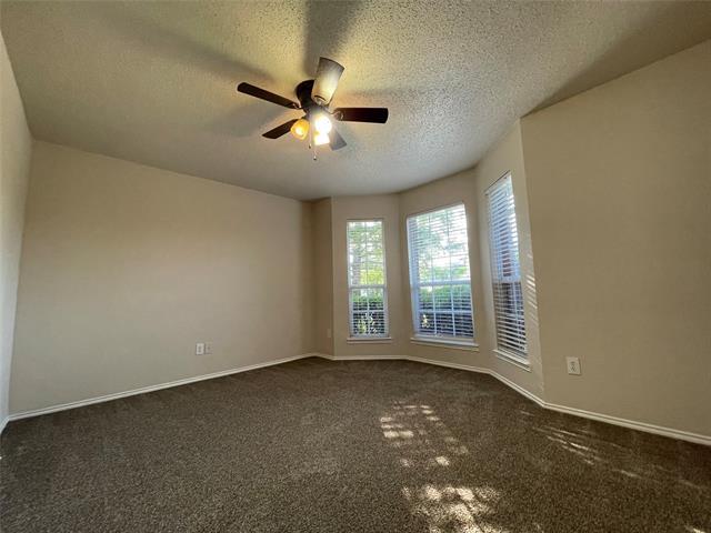 Building Photo - 9801 Nixon Dr