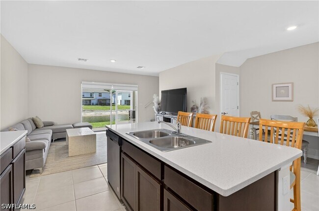 Building Photo - 15396 Wildflower Cir