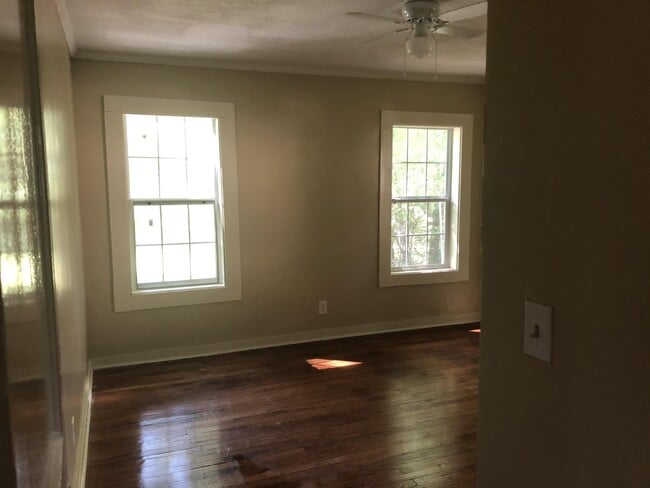 Building Photo - 611 Choctaw Rd