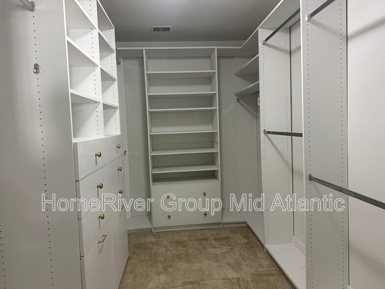 Building Photo - 15815 Meherrin Way