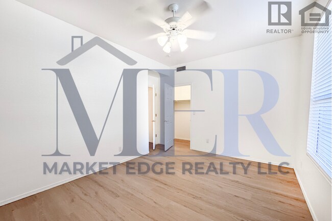 Building Photo - 4Bed/2.5Bath Home at Deer Valley Rd/67th Ave! $199 MOVE-IN SPECIAL! Ready for Immediate Move-In!