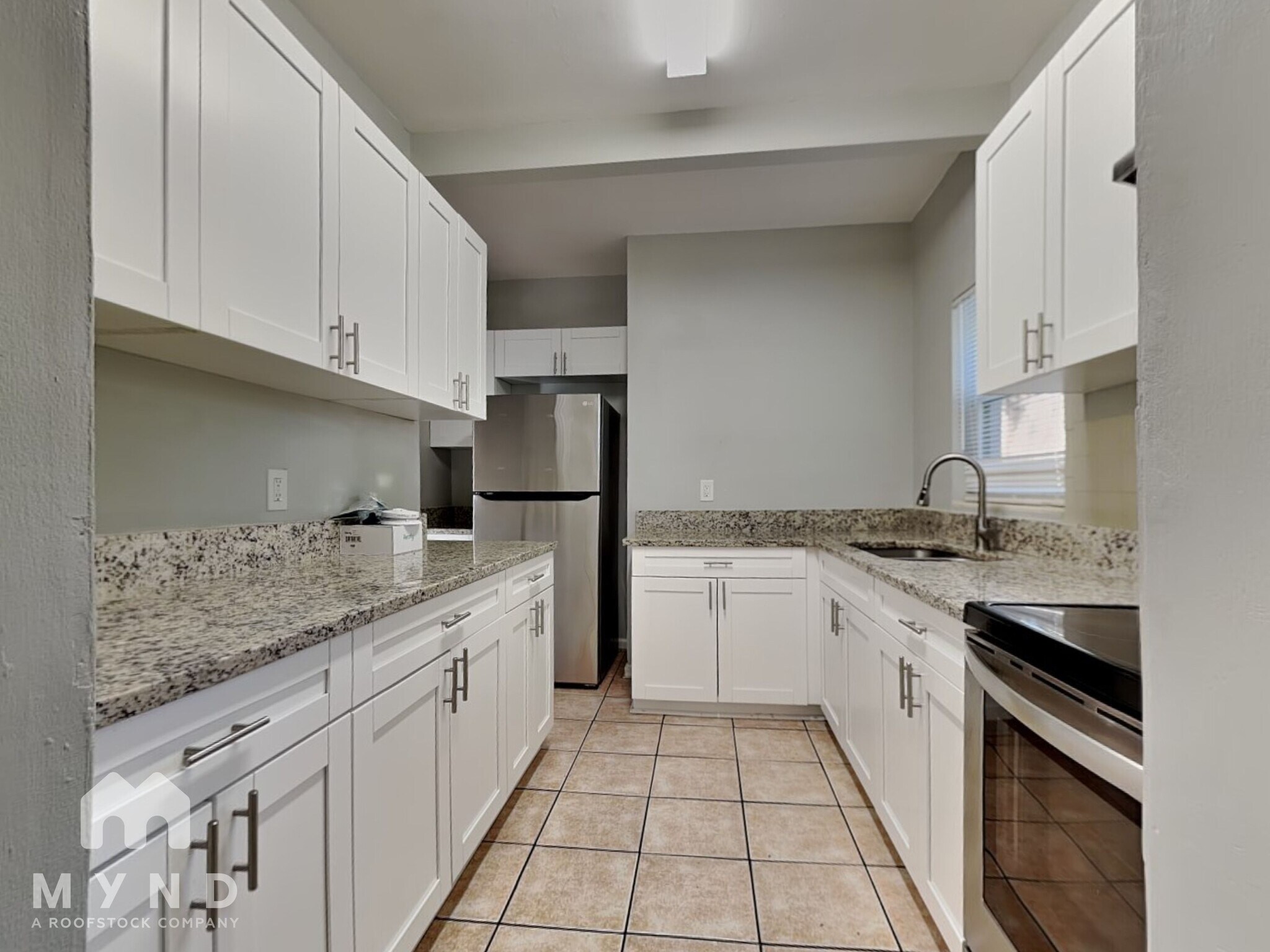 Building Photo - 1602 Simmons Pl