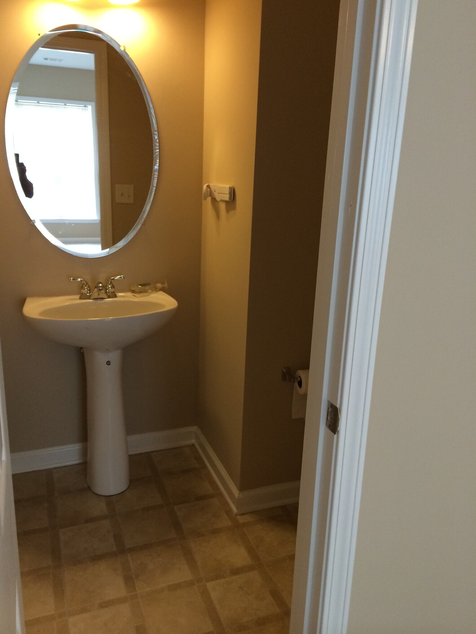 Building Photo - 1384 bellsmith dr