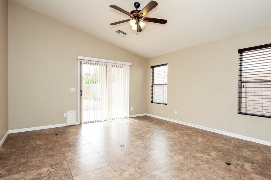 Building Photo - 2515 W Gambit Trail