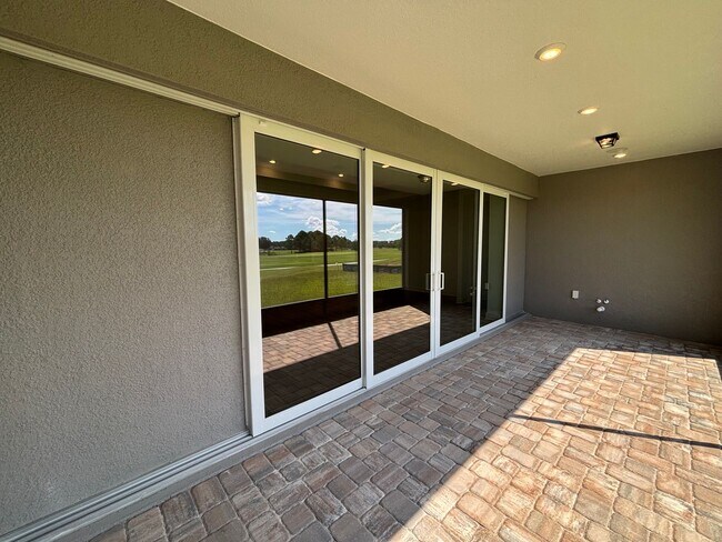 Building Photo - 6360 SW 82nd Terrace