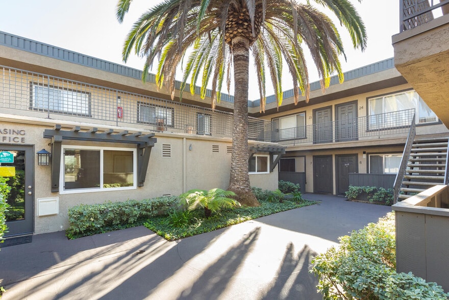 Interior Photo - Elan Sandrock Place
