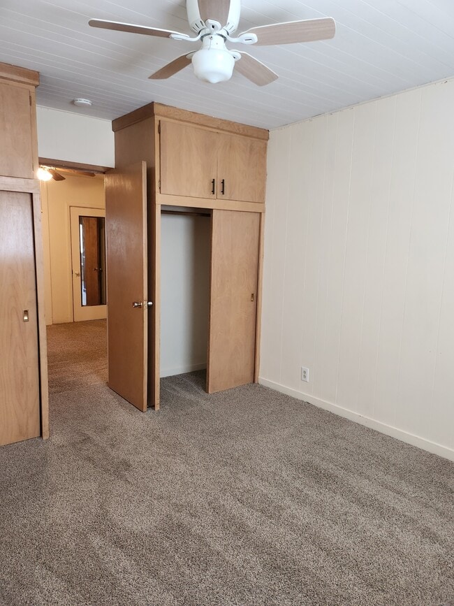 Building Photo - 22337 E Huntsman Ave