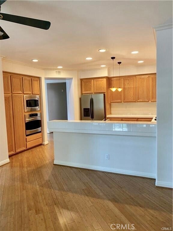 Building Photo - 28 Bogey Ln