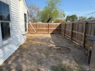 Building Photo - 23 S 5th Ave