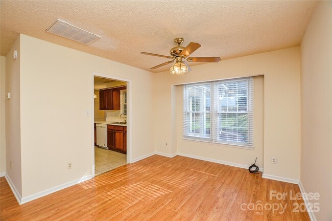 Building Photo - 3500 Rosedown Dr