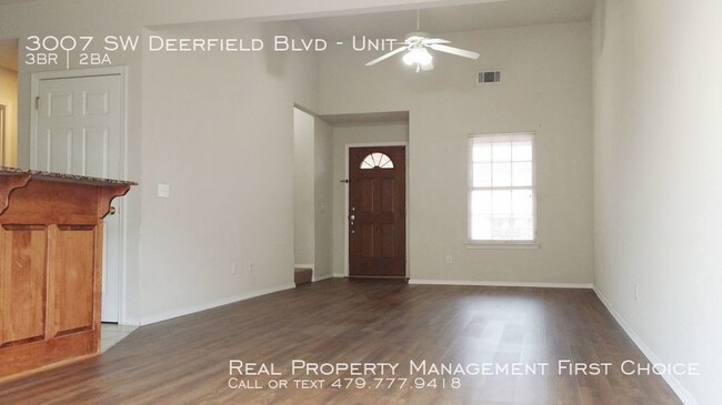 Building Photo - 3/2 Duplex for Rent in Bentonville!