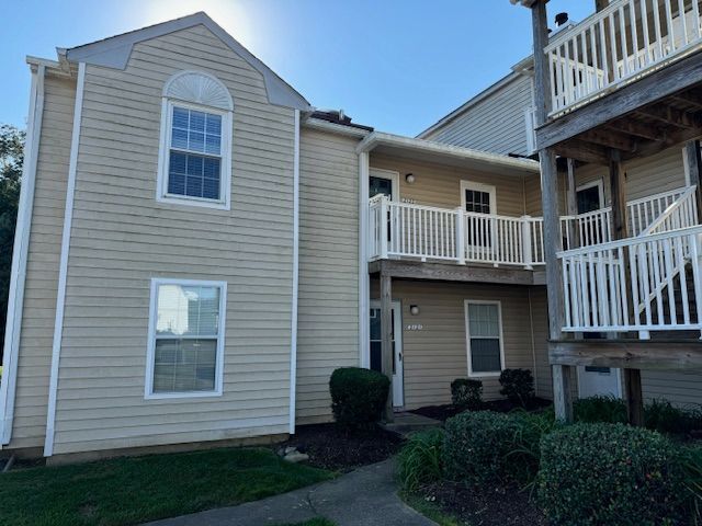 Building Photo - 2123 Retreat Ct