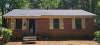 Building Photo - 426 Wellingford St