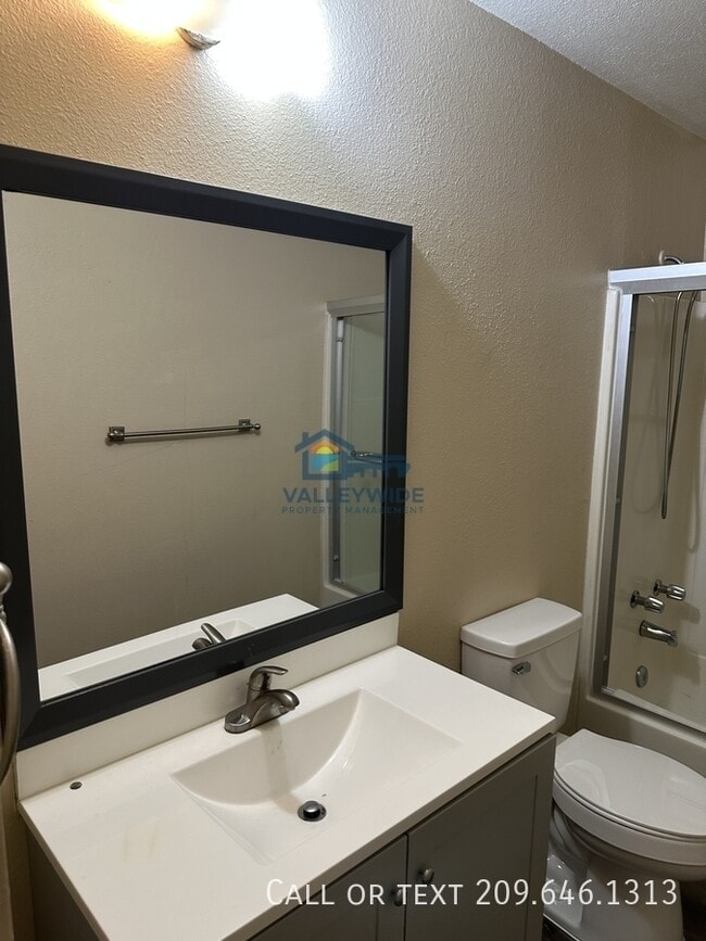 Building Photo - 9523 Cody Way