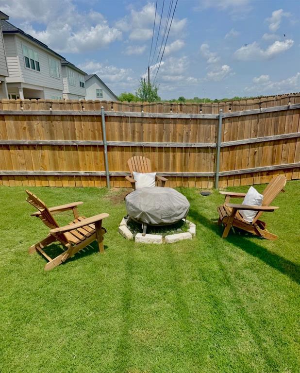 Building Photo - 2810 Sebring Cir