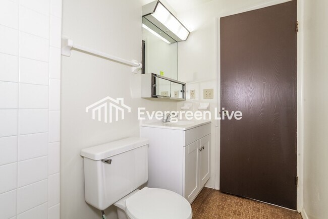 Building Photo - Coming Soon!