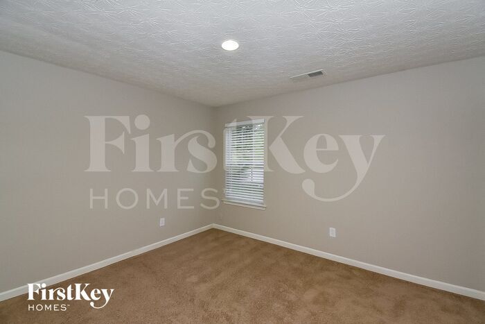 Building Photo - 4831 Wexford Trail