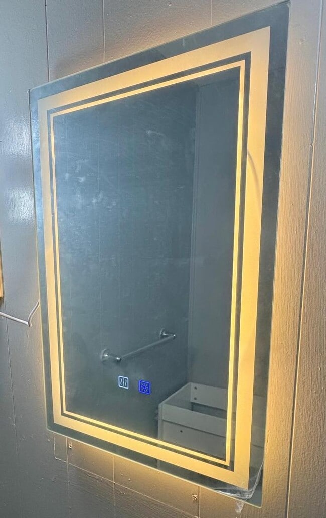 Building Photo - 213 Fletcher Ave