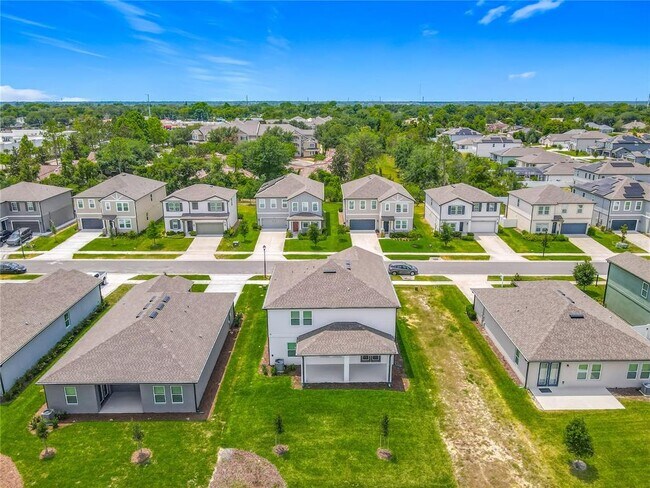 Building Photo - 1619 Hl Pk Dr