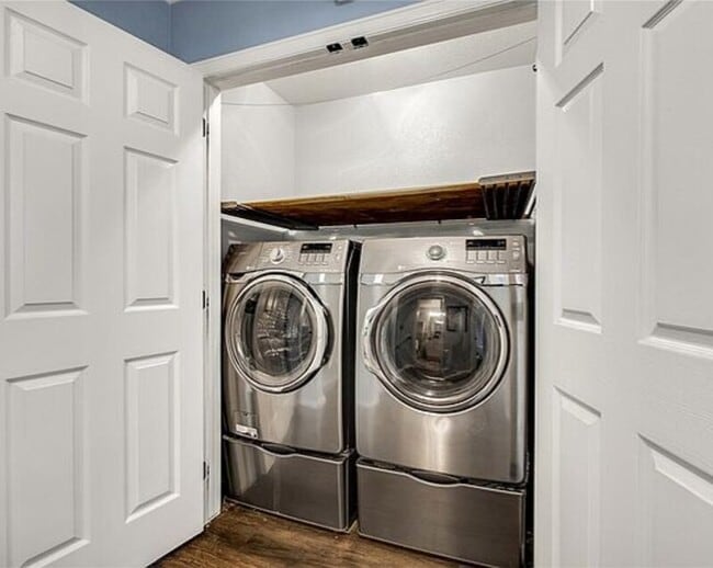 Building Photo - 5974 Turnstone Pl