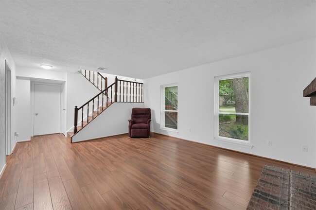 Building Photo - 16 S Cypress Pine Dr