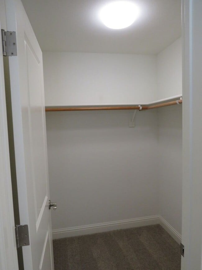 Building Photo - 1179 Wild Star Wy