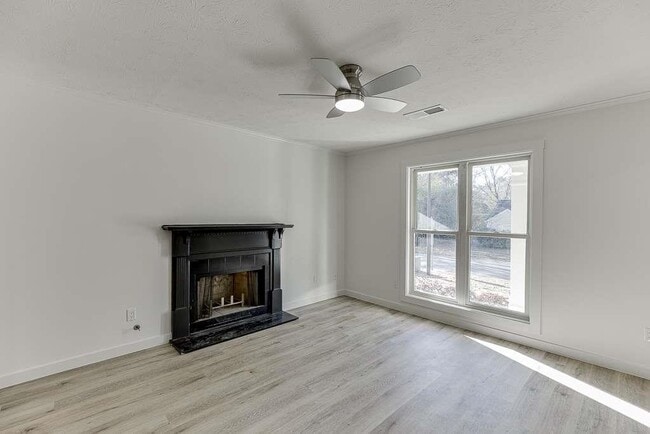 Building Photo - 1225 Shelton Way