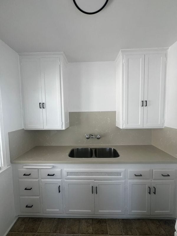 Building Photo - 5279 E The Toledo-Apt 5