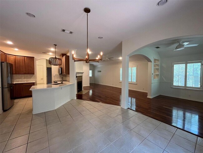 Building Photo - 112 Huelo Ct