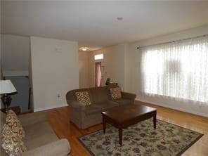 Building Photo - 10569 Forest Hill Dr