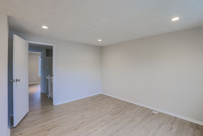 Building Photo - 426 Mystic View Turn