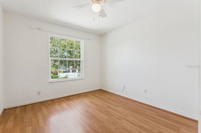 Building Photo - 13635 Waterhouse Way