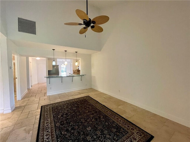 Building Photo - 10253 Riverbend Terrace