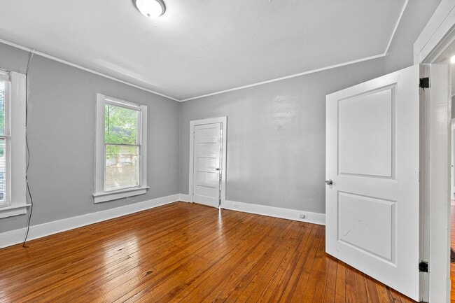 Building Photo - 3459 Spottswood Ave