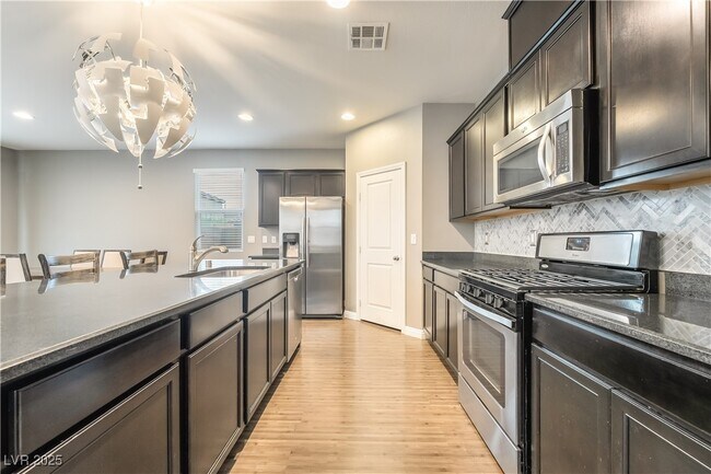 Building Photo - 8750 Cerrito Canyon Ct